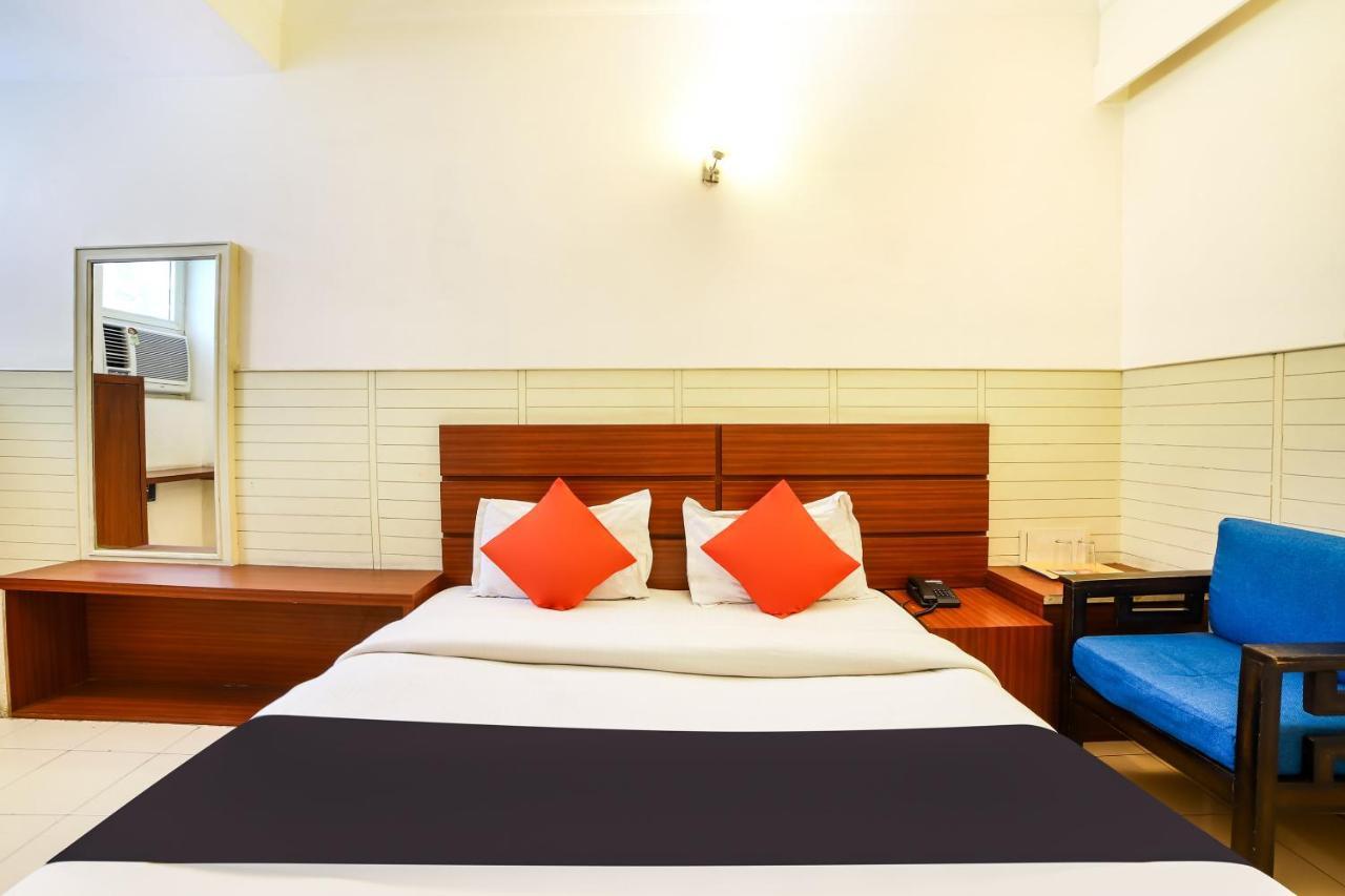 Capital O 48354 The Nest Neu-Delhi Exterior foto